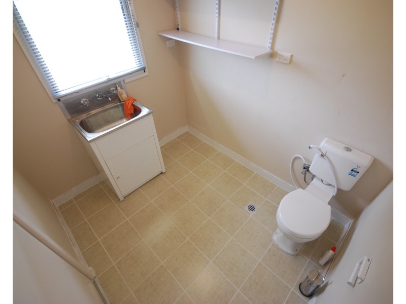 Fairfield East NSW 2165