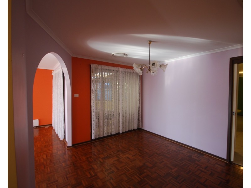 Chipping Norton NSW 2170