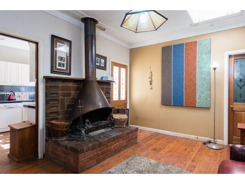 4 Artie Street, Carramar NSW 2163