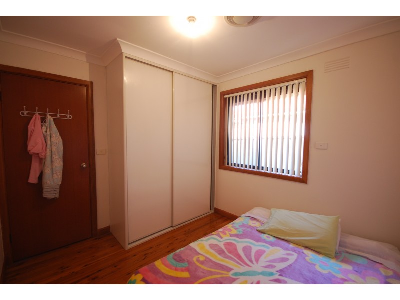 Fairfield West NSW 2165