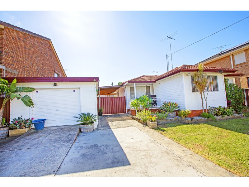 2A Parker Street, Fairfield NSW 2165