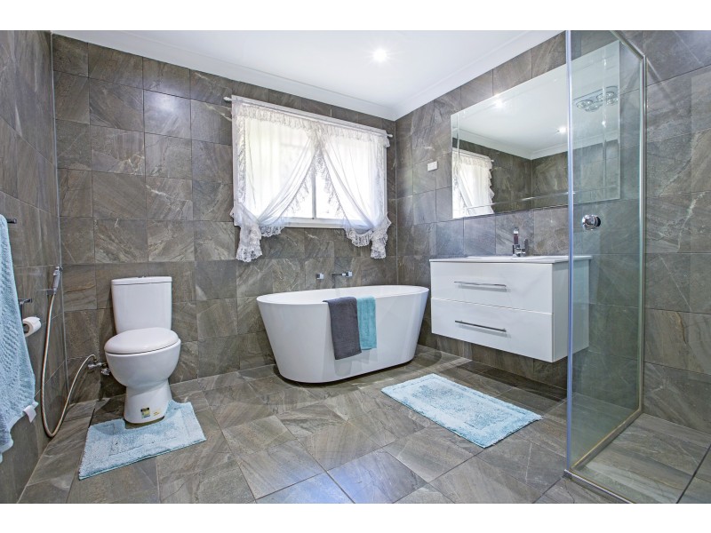 514 The Horsley Drive, Fairfield NSW 2165