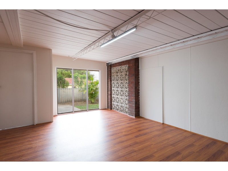 20 Rossiter Street, Smithfield NSW 2164