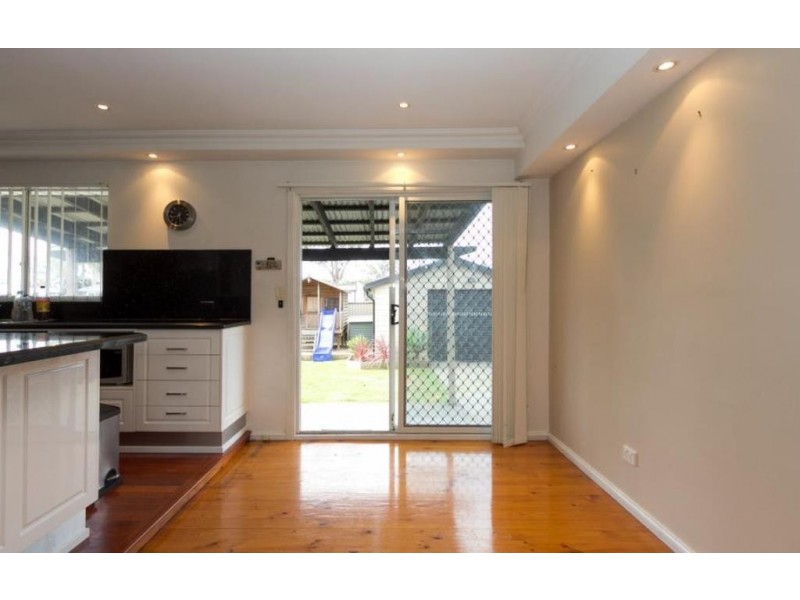 Lethbridge Park NSW 2770