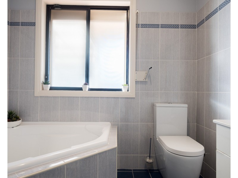 54B  Thorney Road, Fairfield West NSW 2165