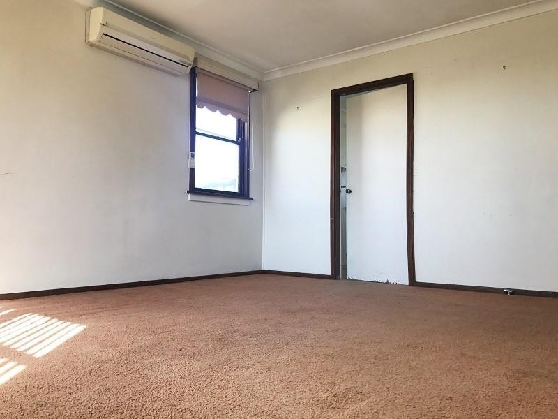 14 Moonshine Avenue, Cabramatta West NSW 2166