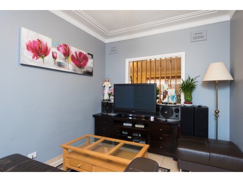 21 Coleraine Street, Fairfield NSW 2165