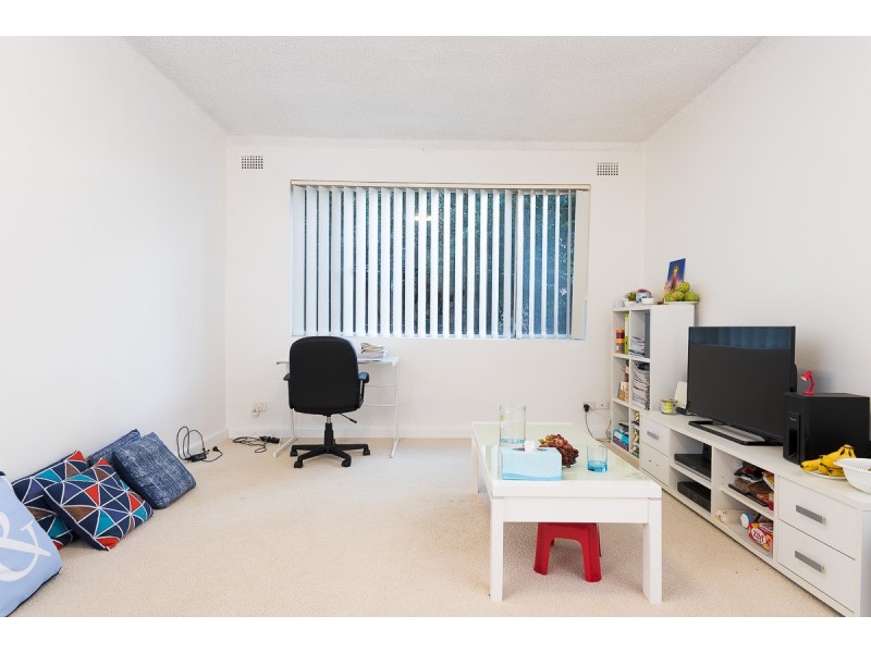 13/158 Sandal Crescent, Carramar NSW 2163