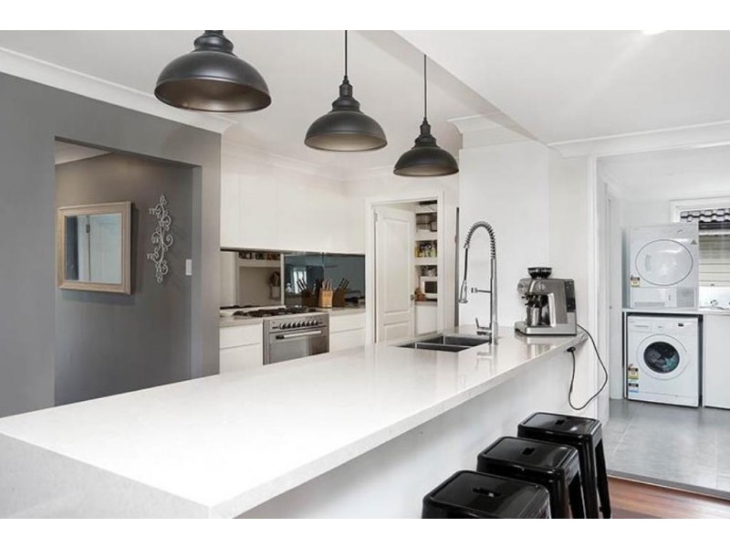 Fairfield West NSW 2165