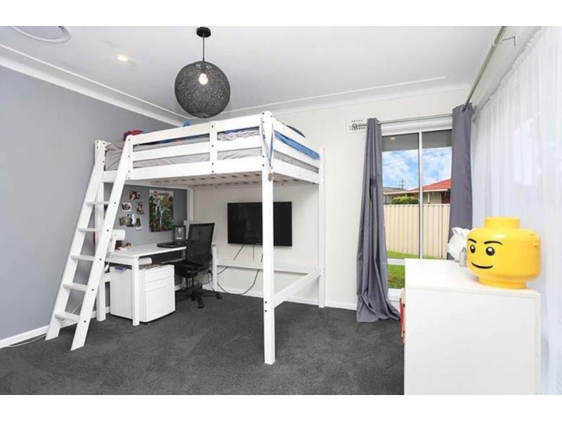 Fairfield West NSW 2165