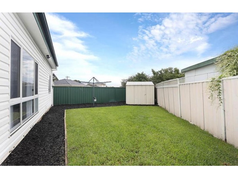 Fairfield West NSW 2165