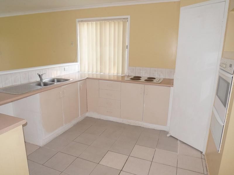 254 Pacific Palms Circuit, Hoxton Park NSW 2171