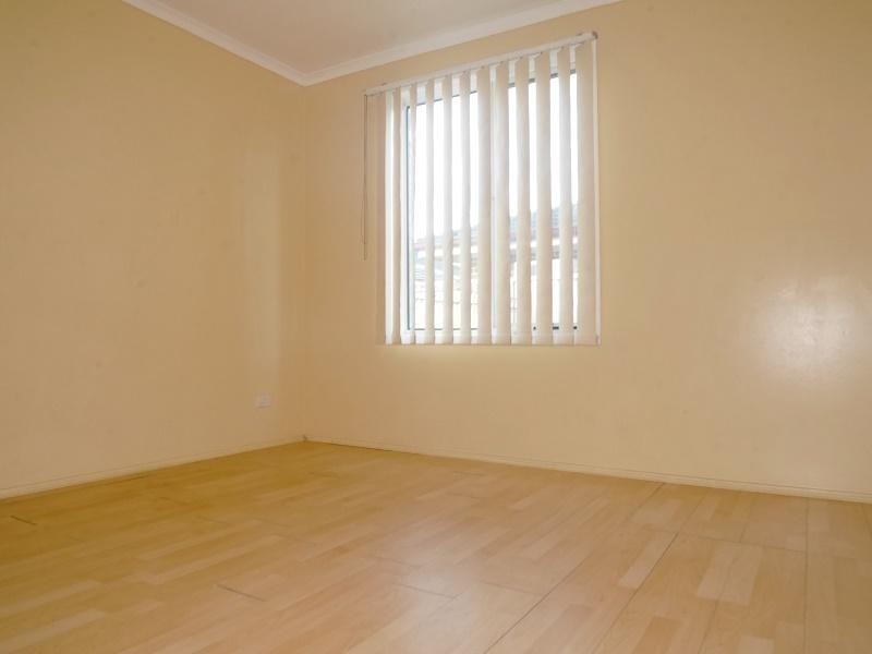 254 Pacific Palms Circuit, Hoxton Park NSW 2171