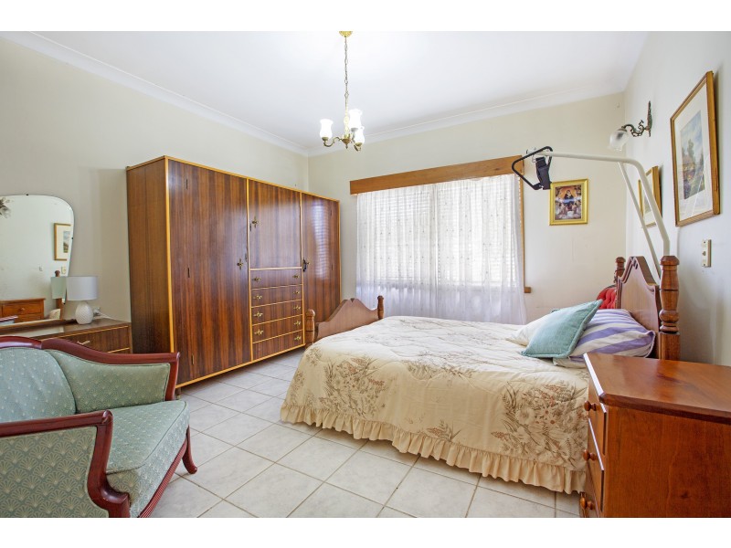 Fairfield West NSW 2165