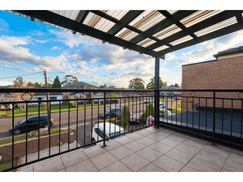16A The Grove, Fairfield NSW 2165