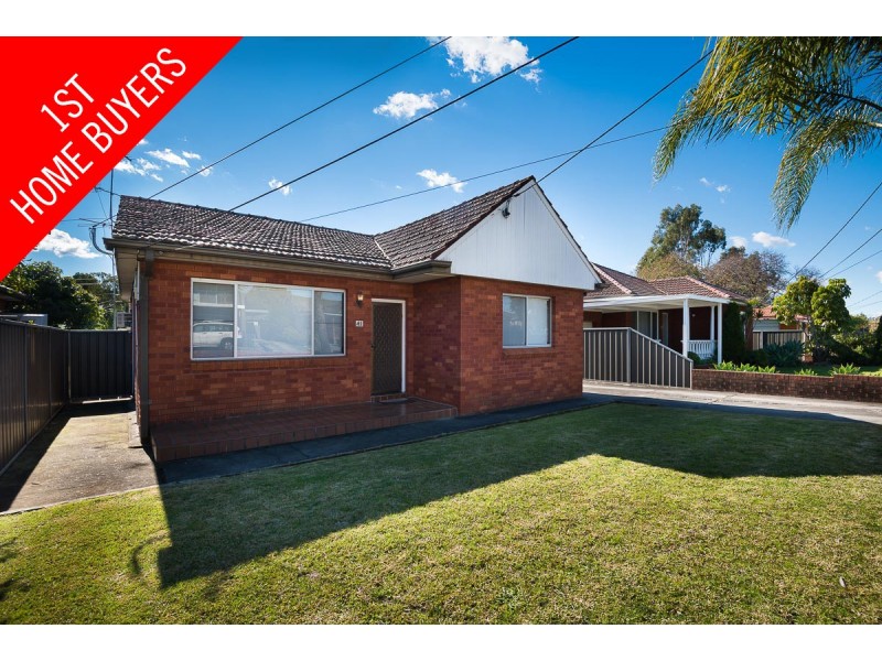 41 Montrose Avenue, Fairfield East NSW 2165