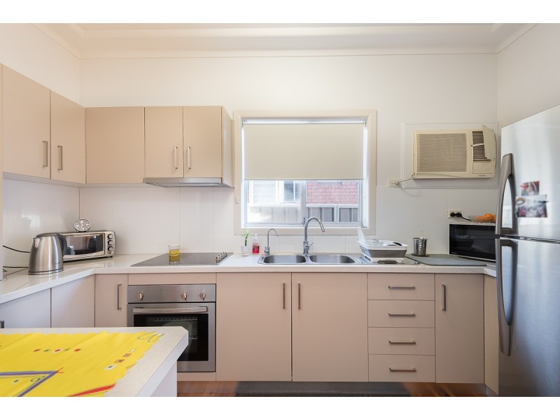 41 Montrose Avenue, Fairfield East NSW 2165