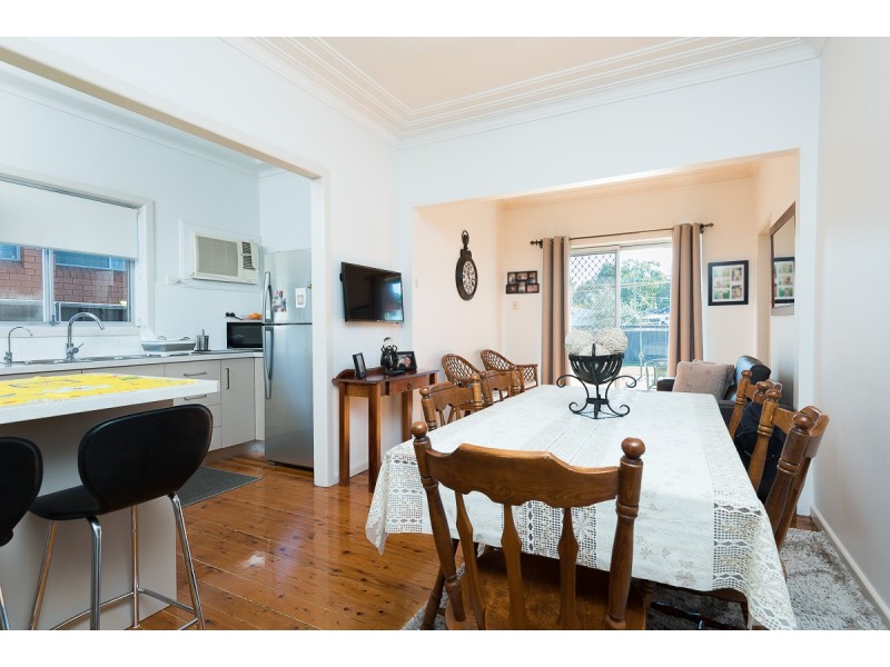 41 Montrose Avenue, Fairfield East NSW 2165