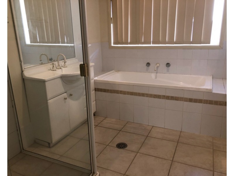 Fairfield East NSW 2165