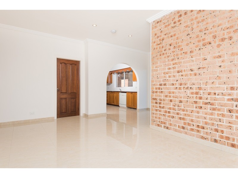 23 Hubert Street, Fairfield NSW 2165