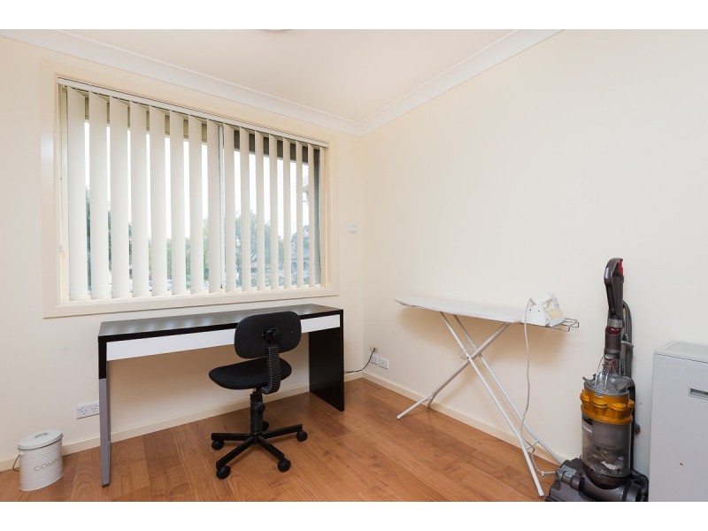 5 Miami Close, Greenfield Park NSW 2176