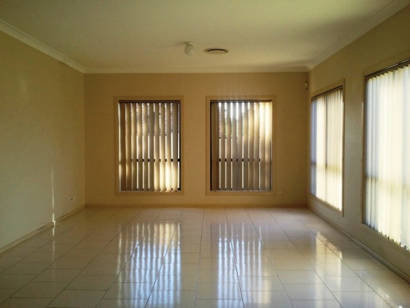 West Hoxton NSW 2171