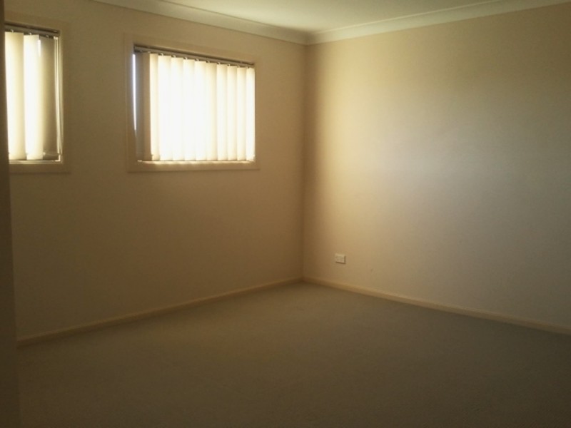 West Hoxton NSW 2171