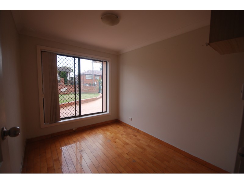 Fairfield West NSW 2165