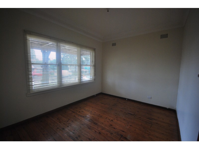 Fairfield East NSW 2165