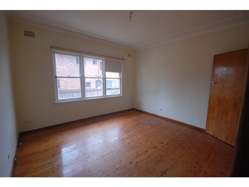 Fairfield East NSW 2165