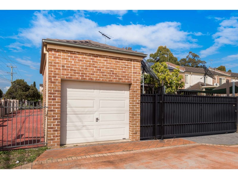 29 Normanby Street, Fairfield East NSW 2165