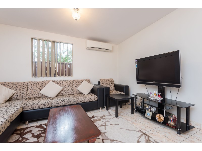 10 Isis Street, Fairfield West NSW 2165
