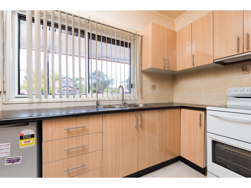 10 Isis Street, Fairfield West NSW 2165