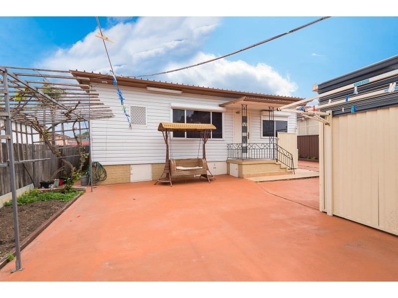 10 Isis Street, Fairfield West NSW 2165