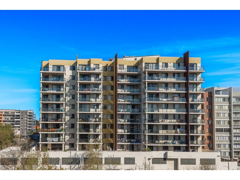 807/1 Spencer Street, Fairfield NSW 2165