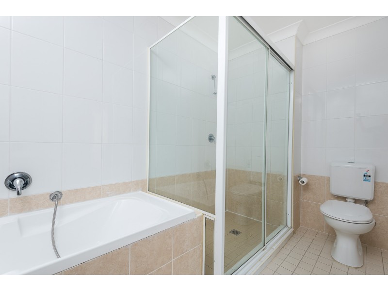 807/1 Spencer Street, Fairfield NSW 2165