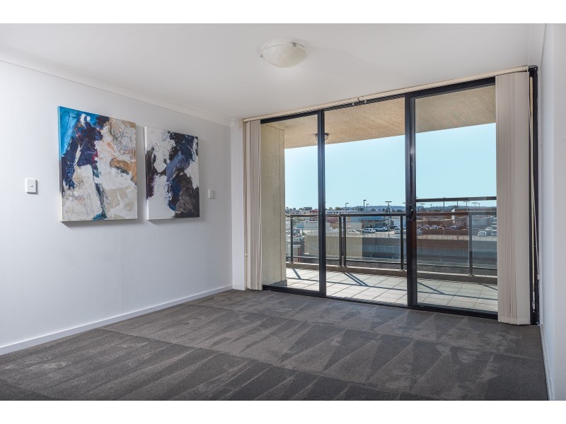 807/1 Spencer Street, Fairfield NSW 2165