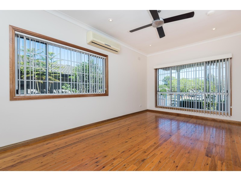 17 Corryong Street, Fairfield West NSW 2165