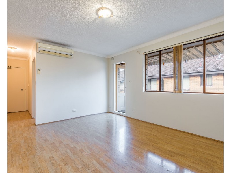 11/79 Harris Street, Fairfield NSW 2165