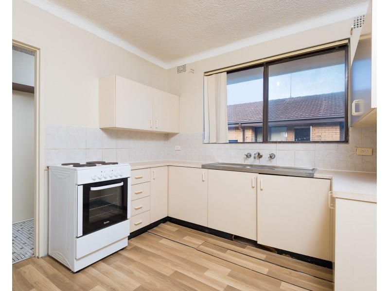 11/79 Harris Street, Fairfield NSW 2165