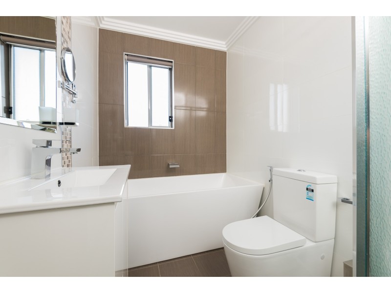 22 Delamere Street, Canley Vale NSW 2166