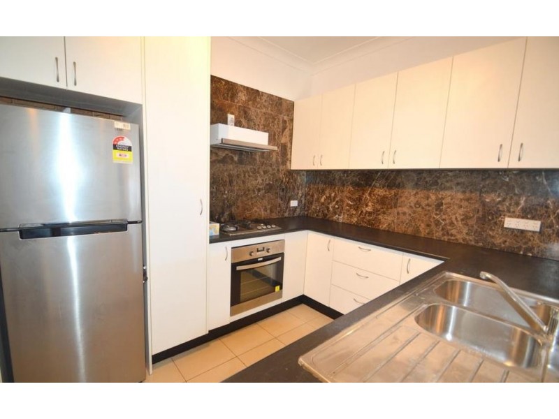 Fairfield West NSW 2165