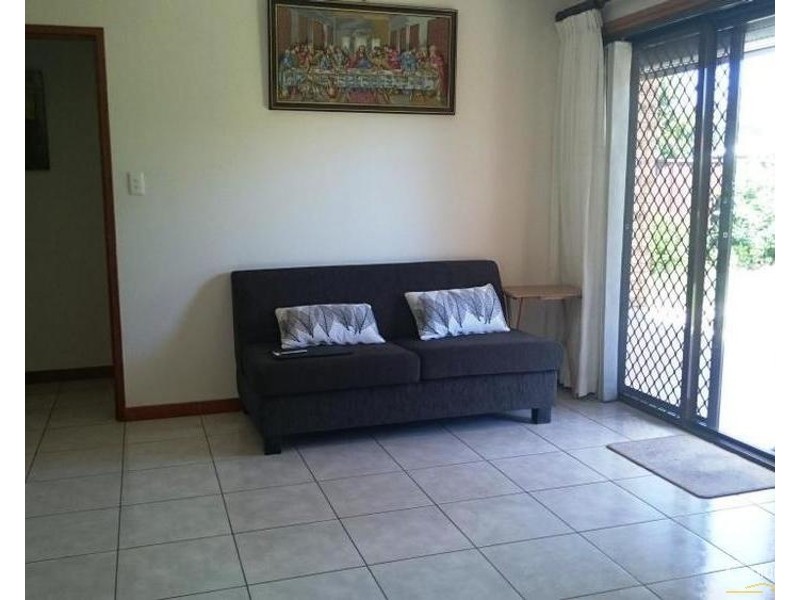 23 Hawthorne Street, St Johns Park NSW 2176