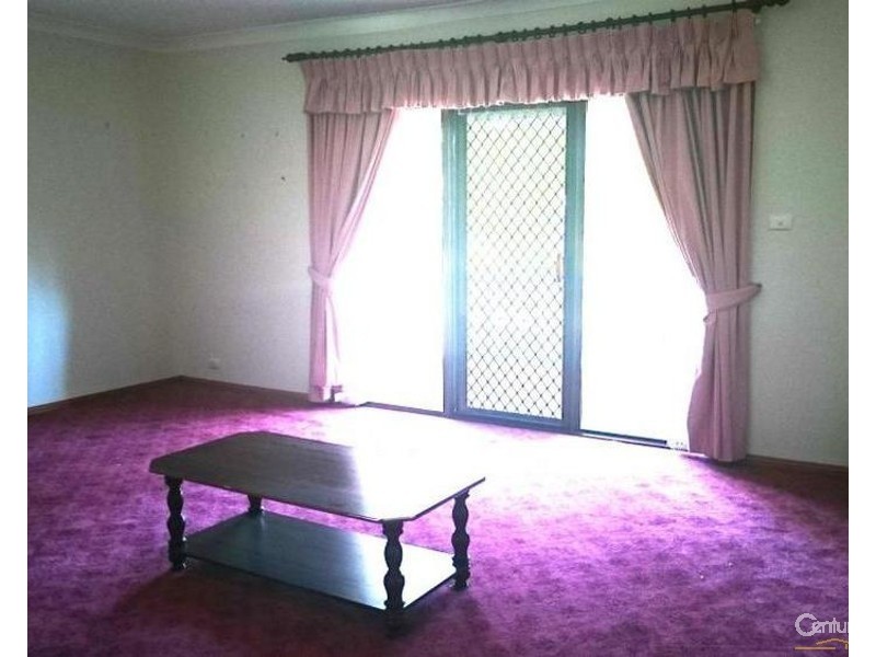 23 Hawthorne Street, St Johns Park NSW 2176