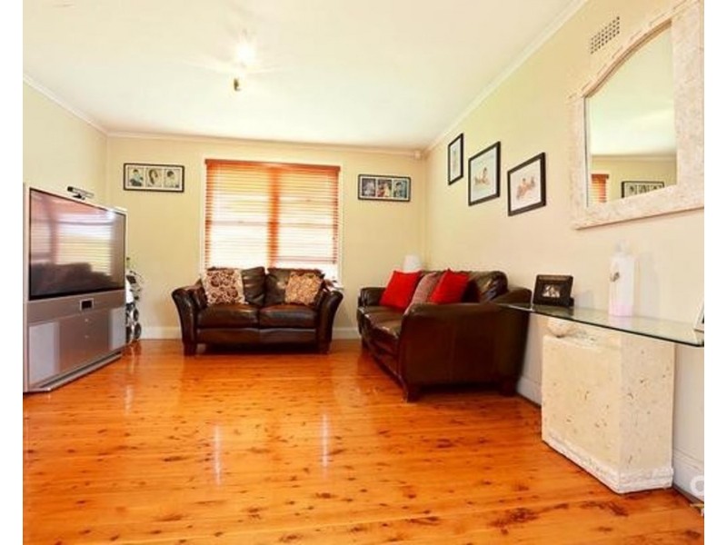 11 McMillan Street, Heckenberg NSW 2168