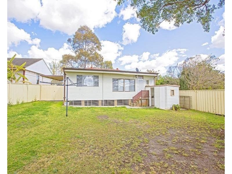 4 Amadio Place, Mount Pritchard NSW 2170