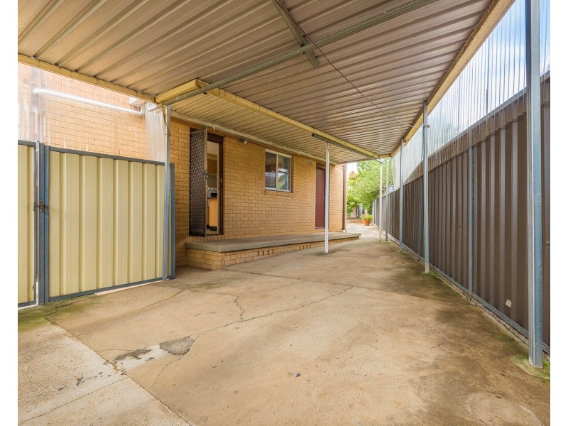 10 Winburndale Road, Wakeley NSW 2176