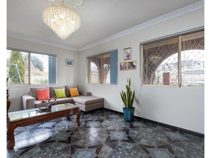 5 Victory Street, Fairfield East NSW 2165