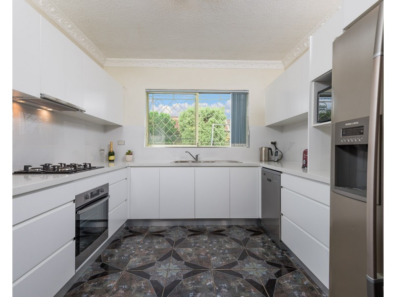 5 Victory Street, Fairfield East NSW 2165