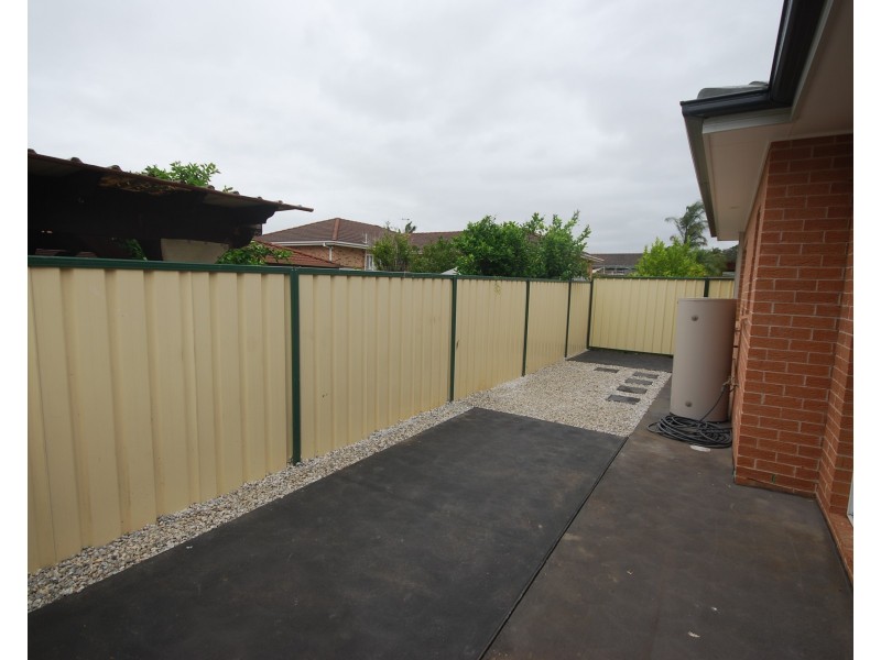 Edensor Park NSW 2176